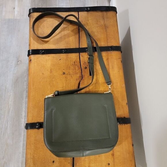 Kate Spade New York OLIVE DRIVE HETTY BOW CROSSBODY in Loden - Picture 7 of 13